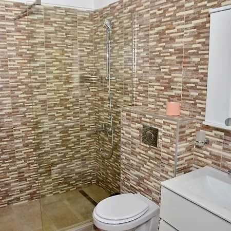 Apartel Arthur Apartmán Năvodari